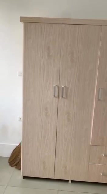 Phòng cho thuê tại 62 Tô Vĩnh Diện, Móng Cái - Tiện nghi đầy đủ, giá thỏa thuận!