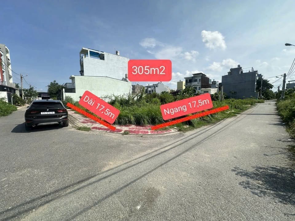 Đất lô góc 305m² Gò Cát, Phú Hữu, Quận 9 - Giá chỉ 11.99 tỷ, sổ riêng chính chủ!