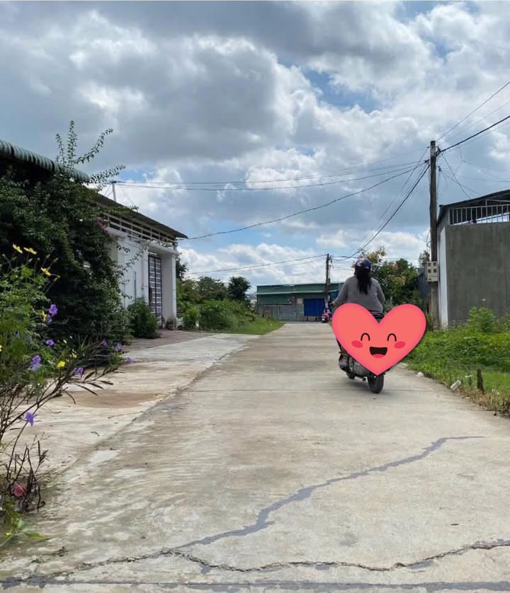 Đất thổ cư Vinh Quang, TP Kon Tum 260m² - Gần trường học, giá chỉ 500 triệu!