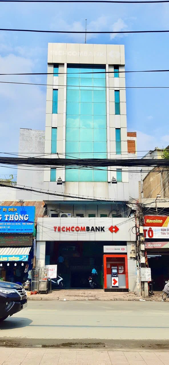 Cho thuê tòa nhà 7 tầng mặt tiền Lê Quang Định, Bình Thạnh - Kinh doanh sầm uất!