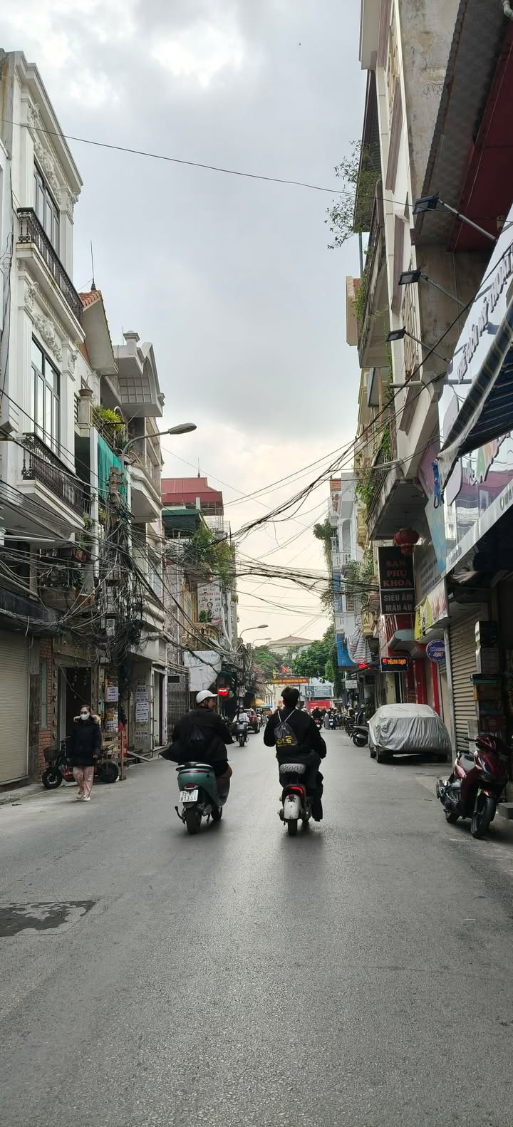 Nhà mặt đường Vũ Chí Thắng, quận Lê Chân 44m² giá 6.7 tỷ - Vị trí kinh doanh đắc địa!