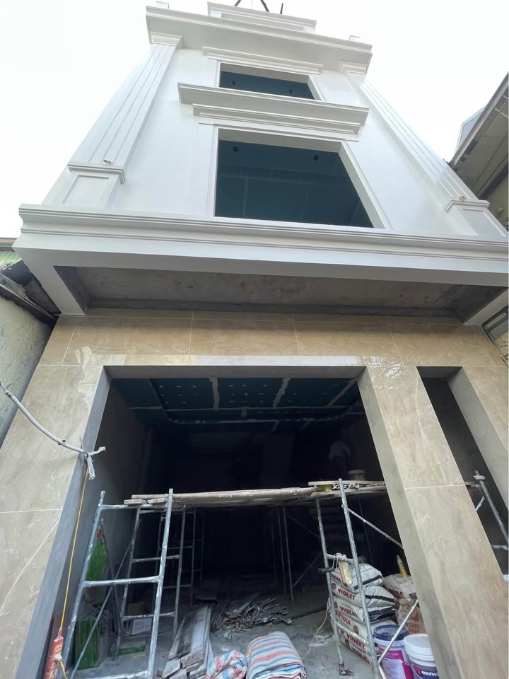 Nhà 4 tầng Lê Hồng Phong, Đông Khê, Hải Phòng 45m² giá 3.6 tỷ - Ô tô đỗ thoải mái!