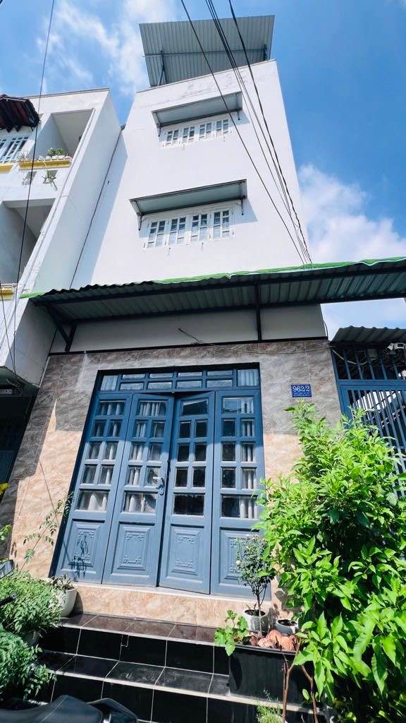 Căn hộ dịch vụ Huỳnh Tấn Phát 97.2m² giá 12.6 tỷ - Đầu tư sinh lời ổn định!