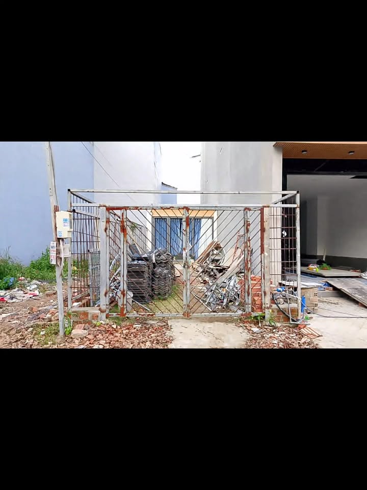 Đất nền 107,8m² hẻm xe hơi đường Võ Văn Hát - Quận 9 - Giá 6,5 tỷ - Sổ hồng riêng