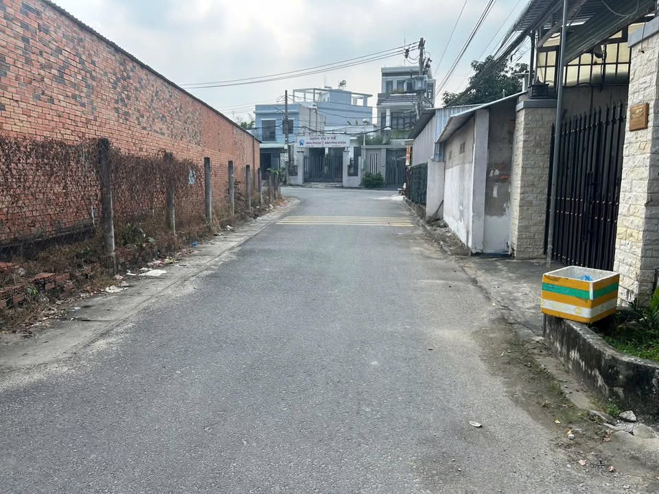 Nhà bán Chánh Mỹ Thủ Dầu Một 105m² giá 2.2 tỷ - Đường ô tô vào tận nơi!