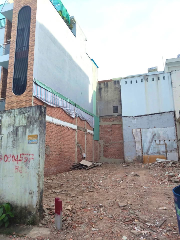 Đất nền quận 9, Tăng Nhơn Phú A, 61.8m², giá 4.7 tỷ - Vị trí đắc địa, hẻm ô tô