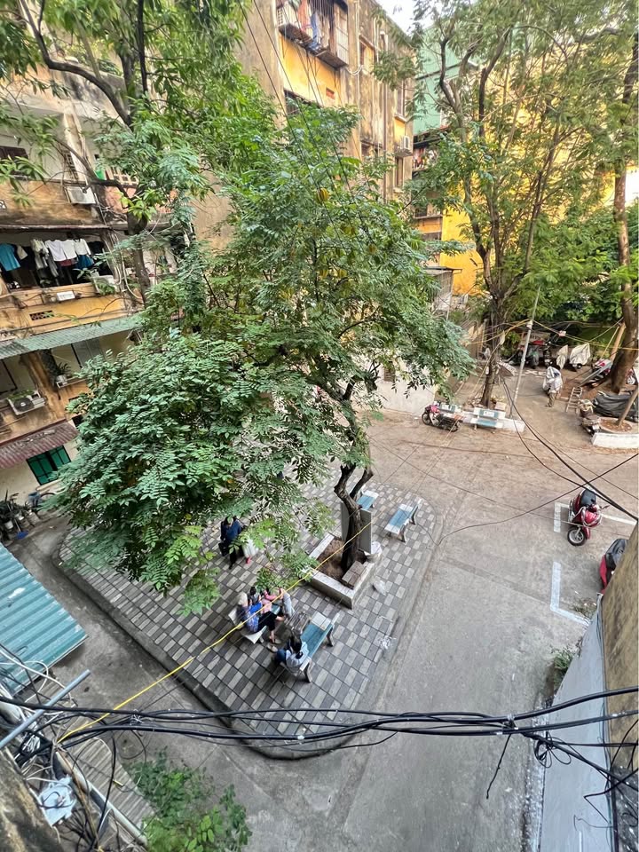 Căn hộ Phương Mai Đống Đa 75m² giá thỏa thuận - Căn góc thoáng mát, đủ tiện ích!