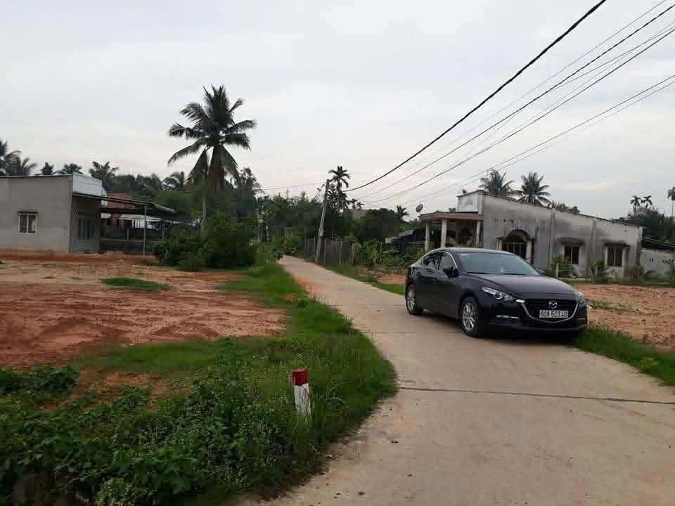 Đất nền Phú Hội Nhơn Trạch 81m² giá 400 triệu - Gần ủy ban và khu tái định cư!