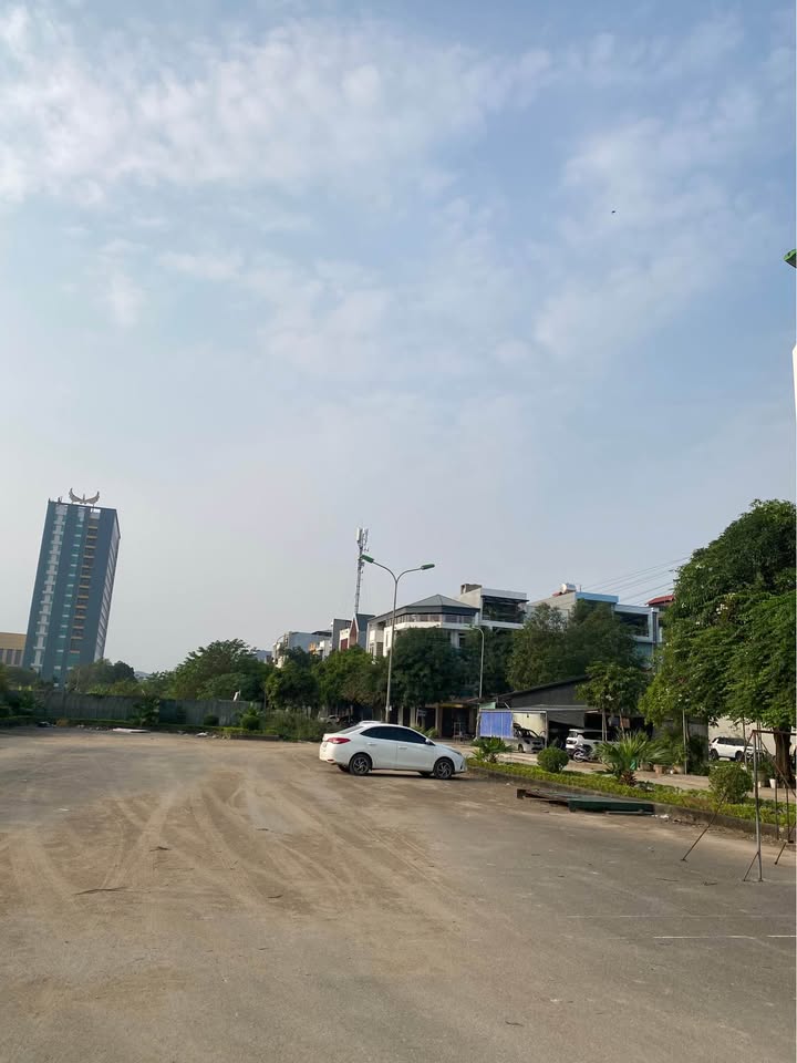 Lô đất MB530 Đông Vệ 90m² - Vừa ở vừa kinh doanh, cơ hội đầu tư hiếm có!