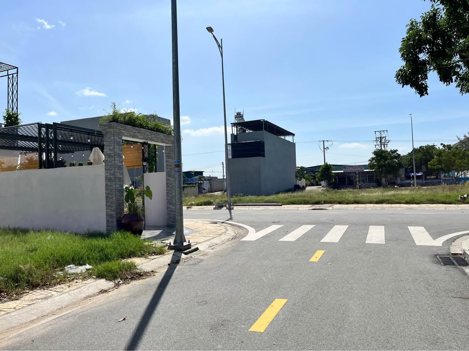 Đất nền Mỹ Hải Phan Rang 94m² giá 2.3 tỷ - Đường nhựa 7m, gần biển!