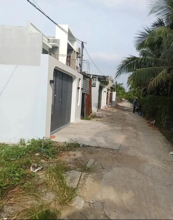 Đất nền ấp Long Hòa A, xã Đạo Thạnh, 350m² giá 1,95 tỷ - Bán gấp, thương lượng tốt!