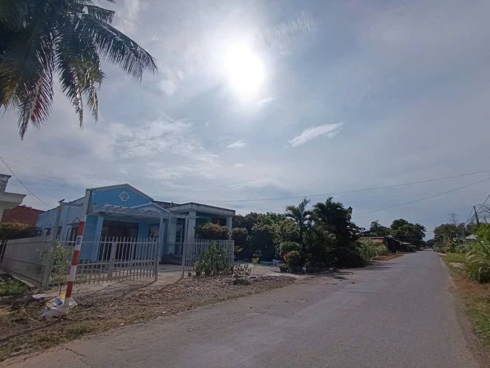 Bán nhà mặt tiền kinh doanh Nguyễn Trọng Tấn, Tây Ninh, 240m² - Đầu tư sinh lời ngay!