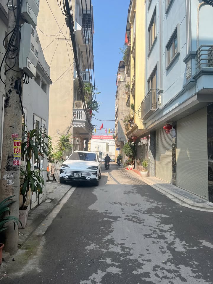 Đất phân lô khu BT HimLam, Đức Giang 40m² giá chỉ 920 triệu - Sổ đỏ chính chủ!