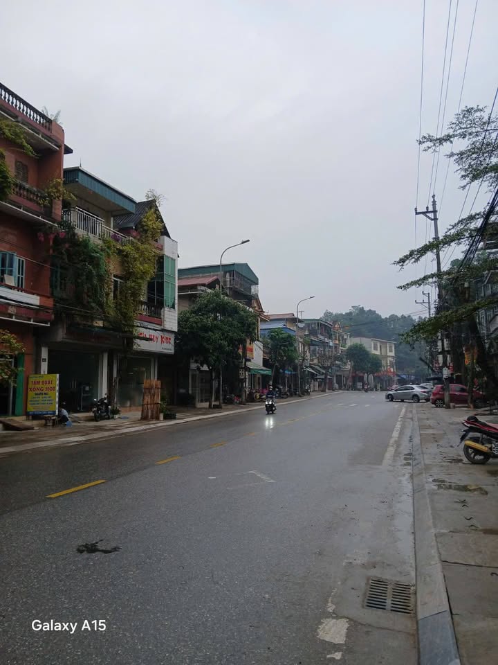 Nhà 2 tầng mặt đường KM7, Yên Thịnh 88m² giá 3 tỷ - Vị trí kinh doanh đỉnh cao!