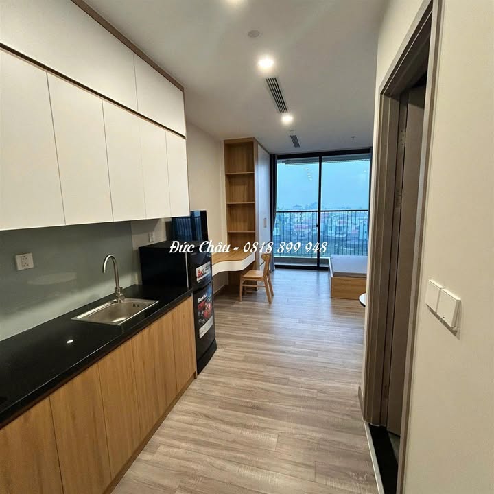 Căn hộ Sky Forest Phụng Công 30m² giá thỏa thuận - Full nội thất cao cấp, view thoáng đãng!