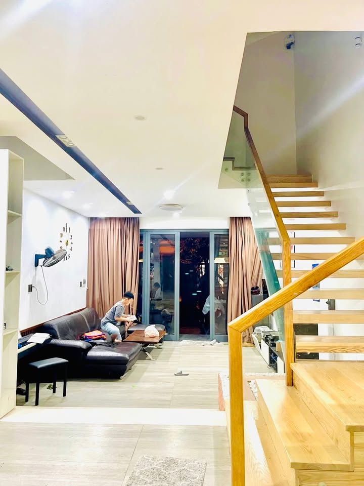 Nhà mặt tiền Ngô Thế Vinh, Hải Châu 100m² giá 10.2 tỷ - Đầu tư sinh lời ngay!