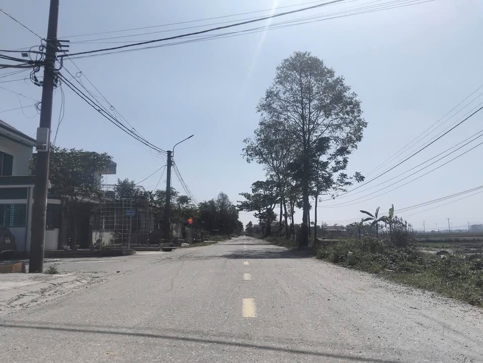 Đất nền Lê Đại Hành Thạch Hà 169.8m² giá 3.8 tỷ - Đường 23m, tiện ích đầy đủ!