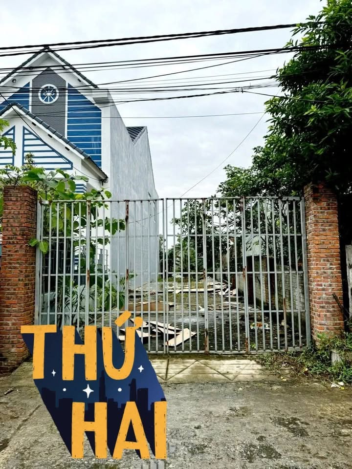 Đất nền Điện Nam Bắc, Điện Bàn 120m² giá 2.2 tỷ - Vị trí đắc địa gần khu công nghiệp!