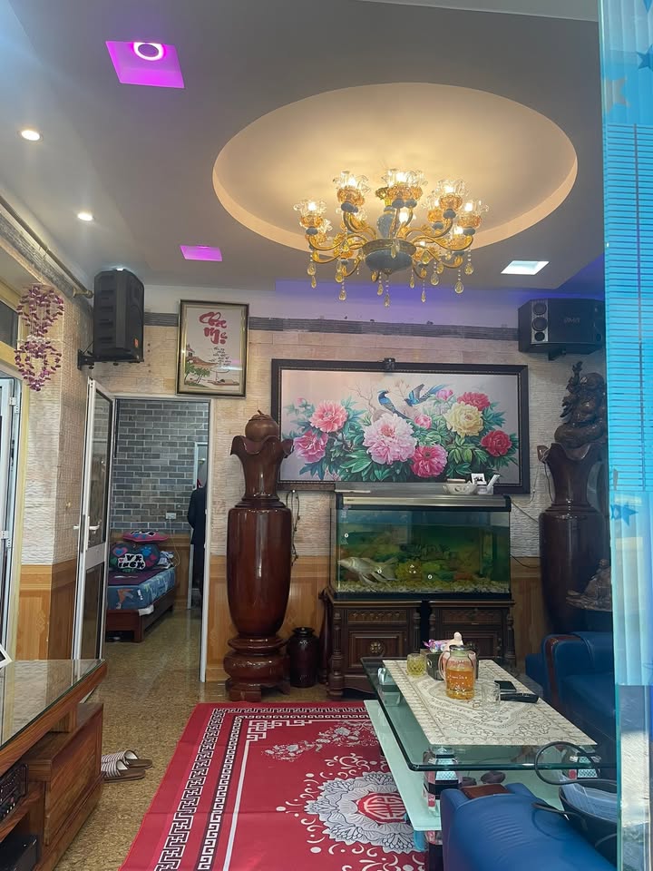 Nhà 2 tầng Tiên Phú 118m² giá 6 tỷ - Full nội thất sang trọng!