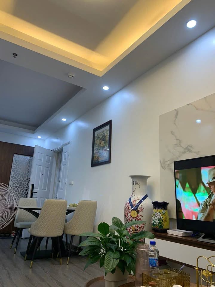 Chung cư Green Bay Tower Hạ Long 68m² giá 2.05 tỷ - View bể bơi tuyệt đẹp!