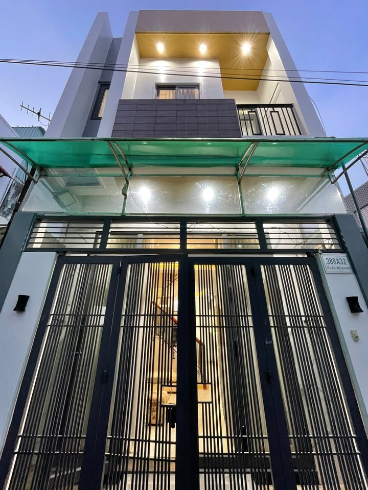 Nhà 1 Trệt 1 Lầu Hẻm Liên Tổ 3 - 4, Tân An, Cần Thơ 41m² giá 2.69 tỷ - Gần chợ và bệnh viện!