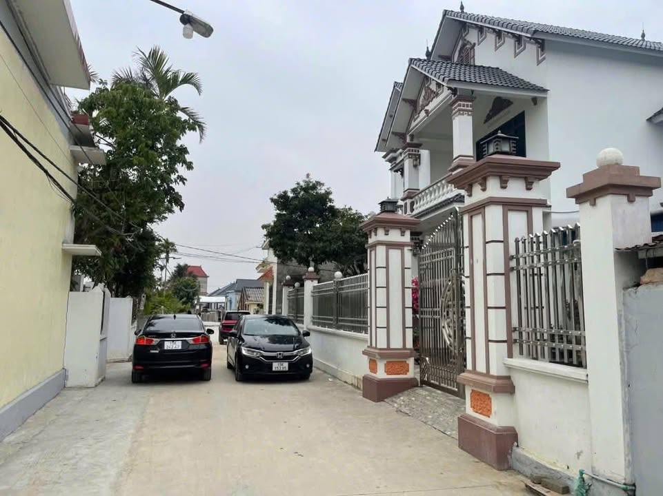 Đất nền Khởi Nghĩa Tiên Lãng 86m² chỉ 600 triệu - Vị trí đẹp, tiện ích đầy đủ!