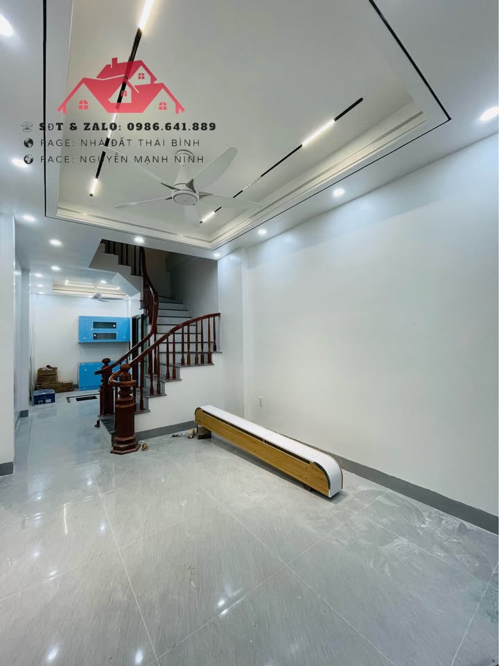 Nhà phố 4 tầng phường Bồ Xuyên 40m² giá 3 tỷ - Thiết kế hiện đại, tiện nghi!