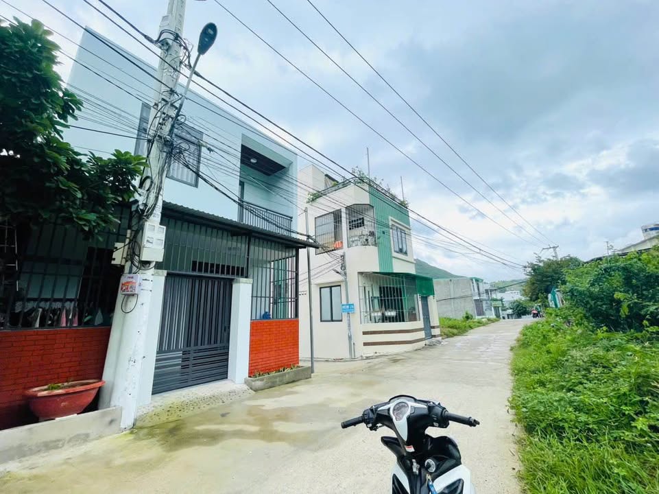 Đất nền đường Nguyễn Đức Thuận, Vĩnh Hòa Nha Trang 58.6m² giá 2.35 tỷ - Cơ hội đầu tư hấp dẫn!