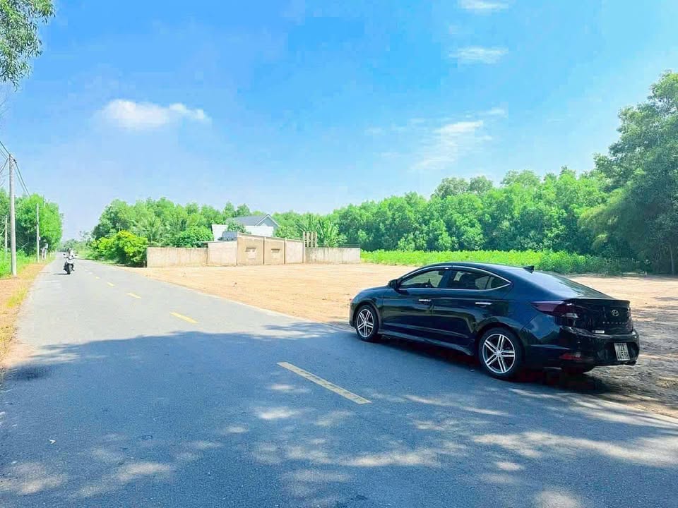 Đất nền Phước Hải 300m² giá 2.4 tỷ - Cách biển chỉ 4Km!