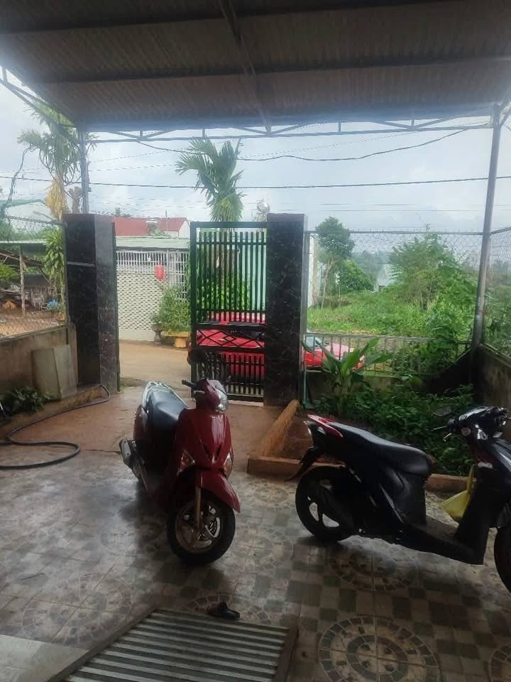 Nhà phố Nghĩa Đức, Gia Nghĩa 180m² giá 1.5 tỷ - Chính chủ bán gấp!