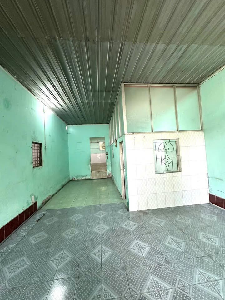 Nhà cấp 4 tại Long Bình, Biên Hòa 102m² giá 2.59 tỷ - Gần chợ Thánh Tâm!