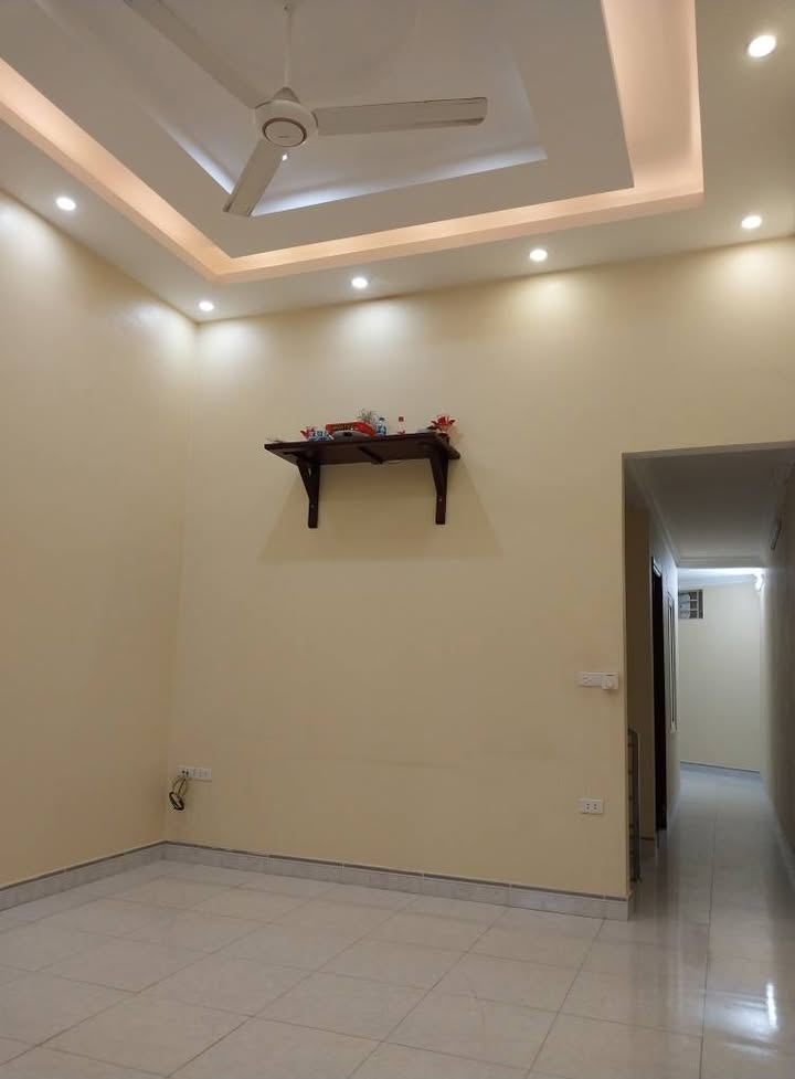 Nhà 2 tầng Ngõ 110 Phai Luông Lạng Sơn 70m² giá 1 tỷ - Thiết kế cốt lệch, giá tốt!