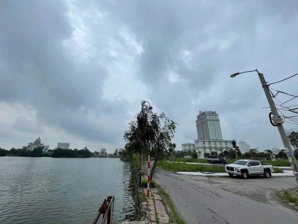 Đất mặt đường Trương Hán Siêu, Khu đô thị Hoà Vượng, Nam Định 80m² giá 4.8 tỷ - Cơ hội đầu tư hiếm có!