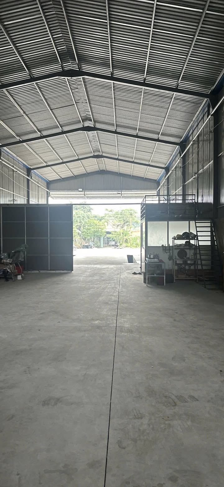 Kho mặt tiền DH605 Chánh Phú Hòa 1450m² giá 17 tỷ - Kinh doanh thuận lợi!
