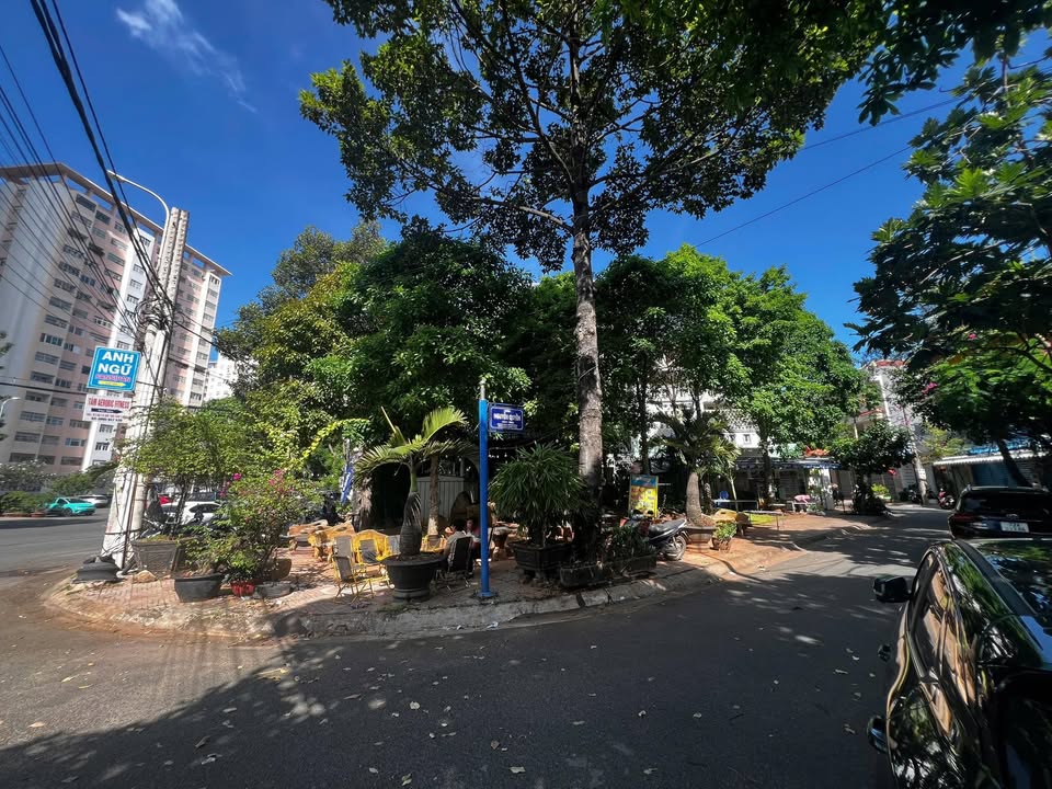 Lô đất biệt thự Vũng Tàu 180m² giá 27 tỷ - Đặc địa giữa khu đô thị Chí Linh!