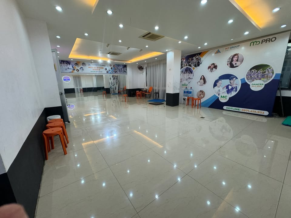 Cho thuê văn phòng tại An Trạch, Đống Đa 100m² - Phù hợp trung tâm dạy học!