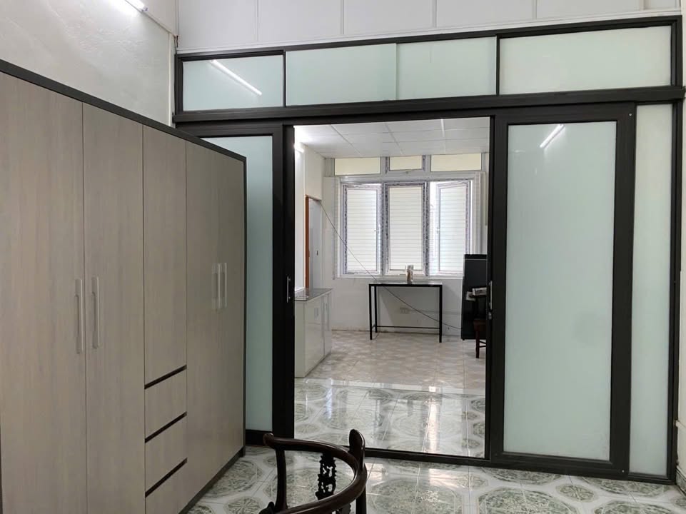 Căn hộ cho thuê TT Bộ Tài Chính, Ba Đình 60m² giá 8 triệu - Không gian sống lý tưởng!