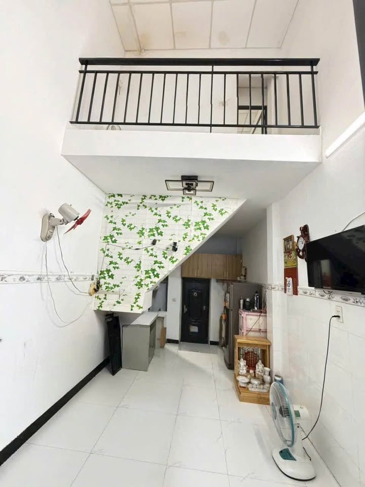 Nhà hẻm 1716 Huỳnh Tấn Phát, Nhà Bè 18m² giá 900 triệu - Pháp lý rõ ràng, chính chủ!