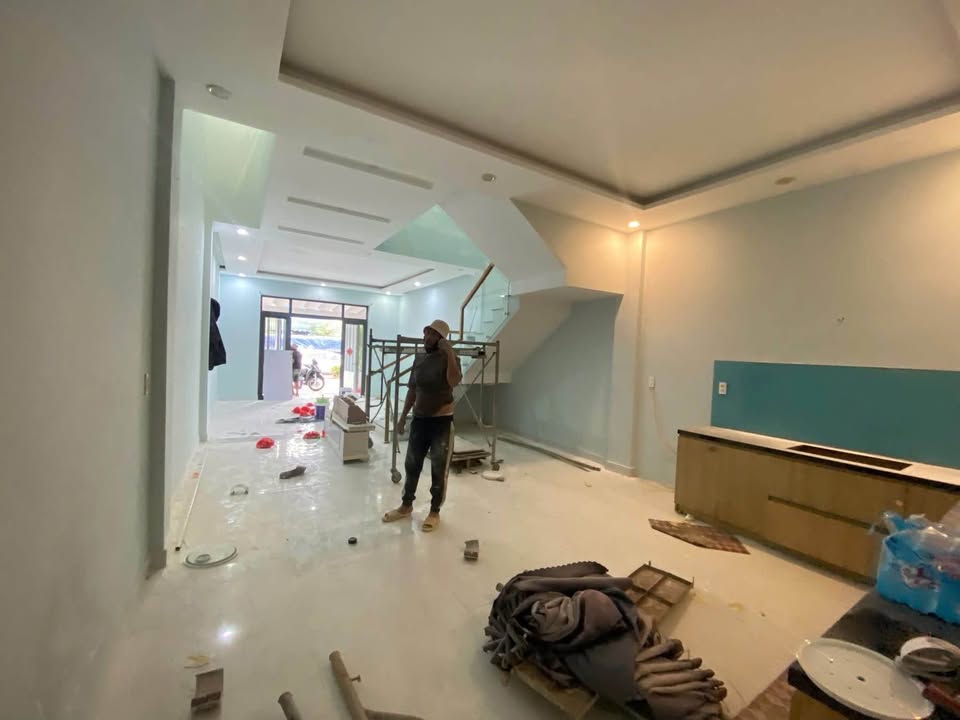 Nhà cho thuê đường Mai Chí Thọ, Hòa Xuân 2PN giá 10 triệu - Phù hợp làm văn phòng!