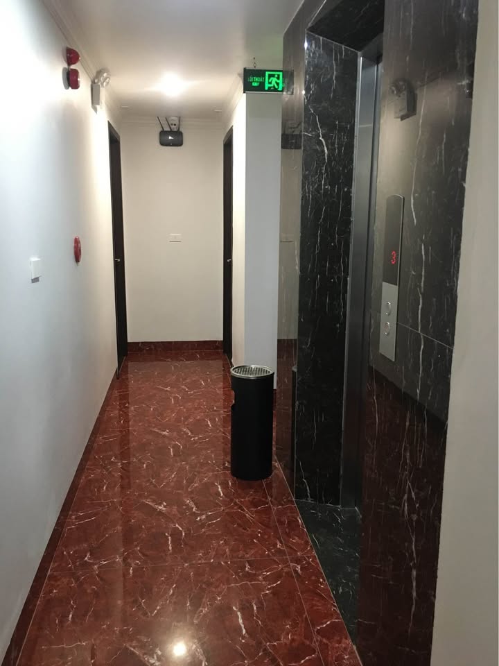 Khách sạn cho thuê tại Bãi Cháy 140m² giá 40 triệu - Vị trí đắc địa gần biển!