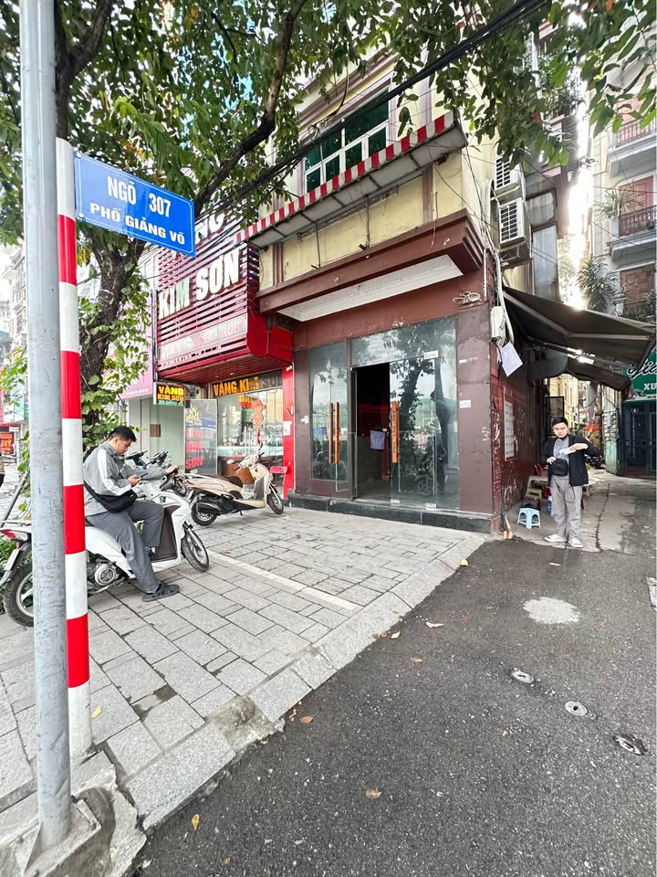 Cho thuê mặt bằng mặt phố Giảng Võ 25 triệu - Địa điểm kinh doanh lý tưởng!