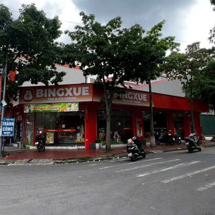 Cho thuê nhà phố Vũ Phạm Hàm, Cầu Giấy, Hà Nội - Diện tích 200m², Thích hợp kinh doanh đa mô hình!