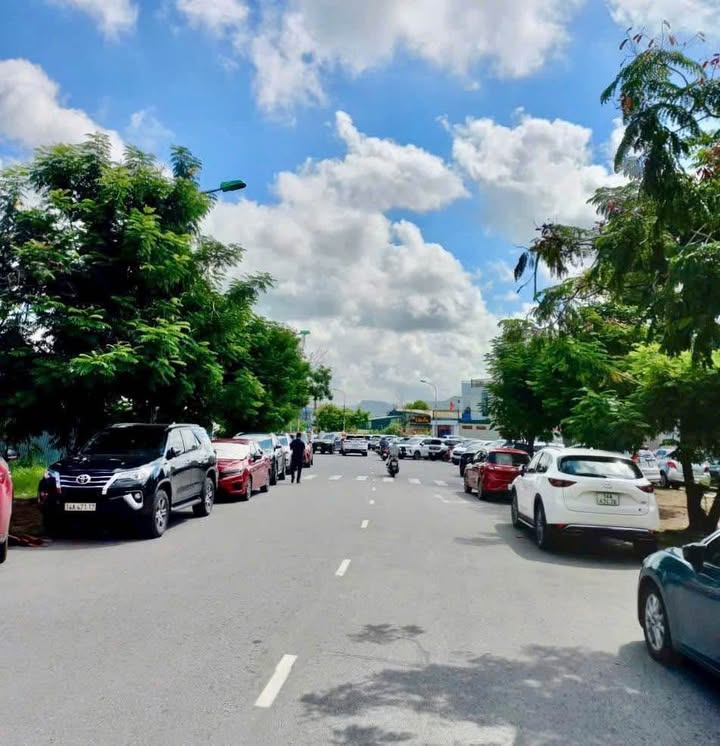 Đất TDC Nguyễn Viết Xuân, Hà Khánh 135m² giá 5 tỷ - Cơ hội đầu tư tuyệt vời!