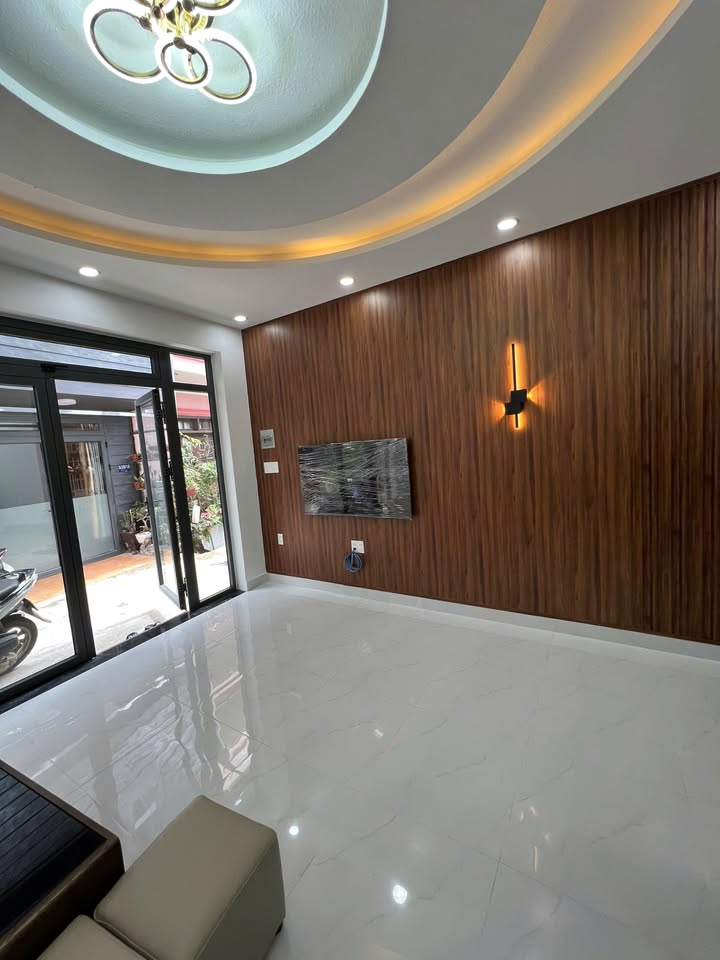 Nhà bán đường Thông Thiên Học, phường Xuân Hương, Đà Lạt 50m² giá 3.2 tỷ - Căn nhà đẹp, giá tốt hiếm có!