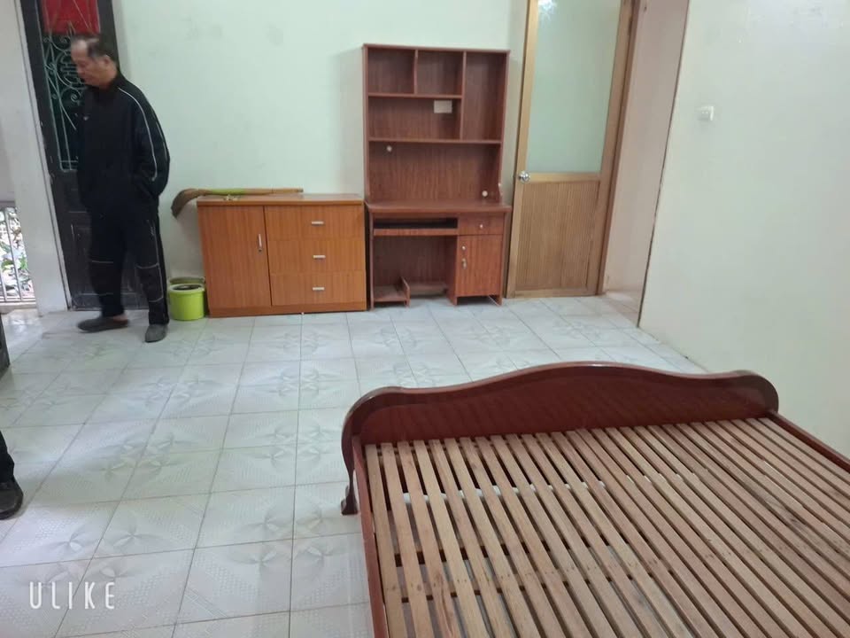 Phòng cho thuê tại Hoàng Như Tiếp, Long Biên 40m² giá 3.5 triệu - Sẵn sàng vào ở ngay!
