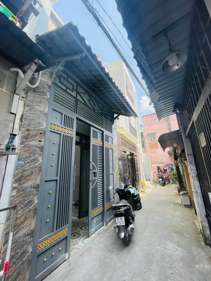 Nhà phố quận 12 - Đường Lk2.5 - 35m² - Giá chỉ 3.4 tỷ, sẵn sàng vào ở!