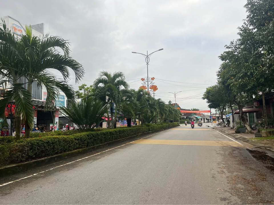 Đất nền mặt tiền Lê Quý Đôn, Tư Nghĩa 100m² giá 2.4 tỷ - Vị trí đắc địa cho kinh doanh!