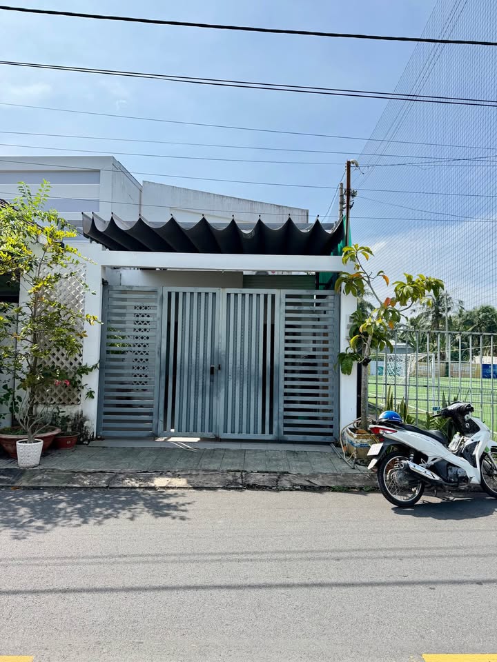 Nhà mặt tiền Ngô Quốc Trị, Trà Vinh, 175m² giá 3 tỷ - Sẵn sàng ở ngay!