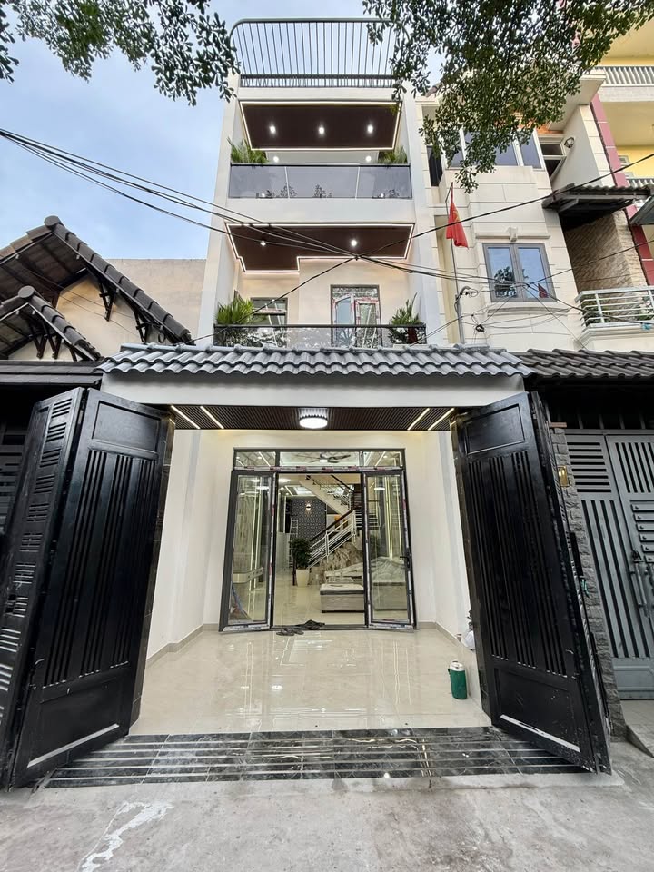 Nhà phố Gò Vấp 66m² giá 6 tỷ - Vị trí đắc địa gần chợ Minh Phát!