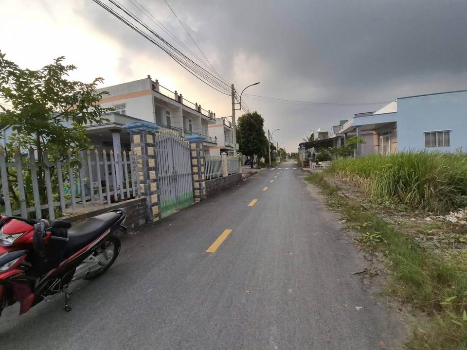 Đất thổ cư mặt tiền đường Lê Minh Đối, xã Mỹ Lệ, Cần Đước - Giá chỉ 800 triệu!